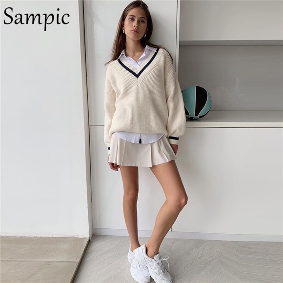 Knitted Classic Sweater - Picture 2 of 5